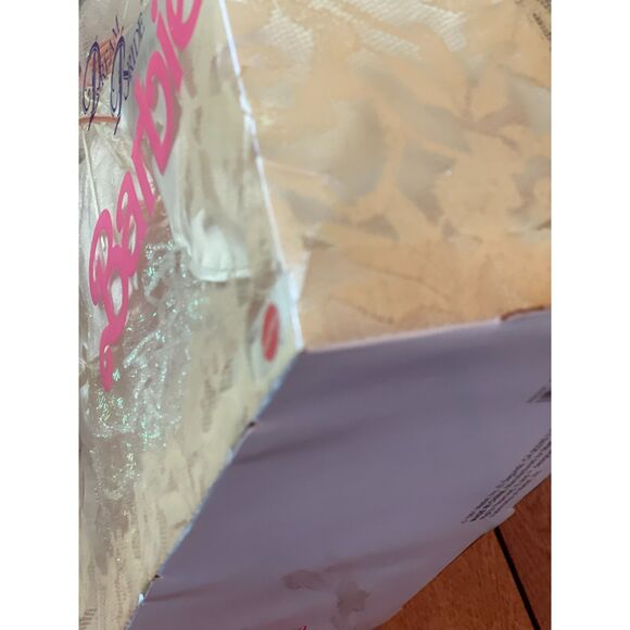 Barbie Dream Bride Barbie Doll Wedding Romance in Satin Lace 1991 Mattel 16233 - Picture 7 of 12